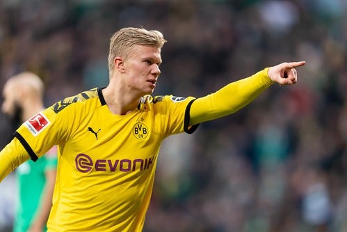  哈兰德戴帽曼城狂胜，刷新队史进球纪录  