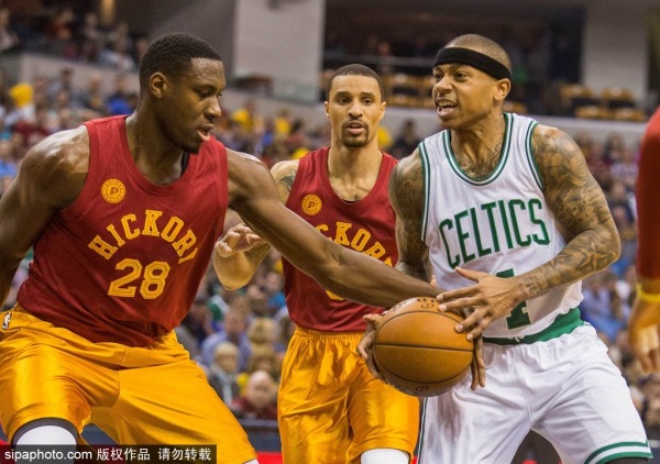  萨博尼斯两双步行者主场力克魔术止连败  